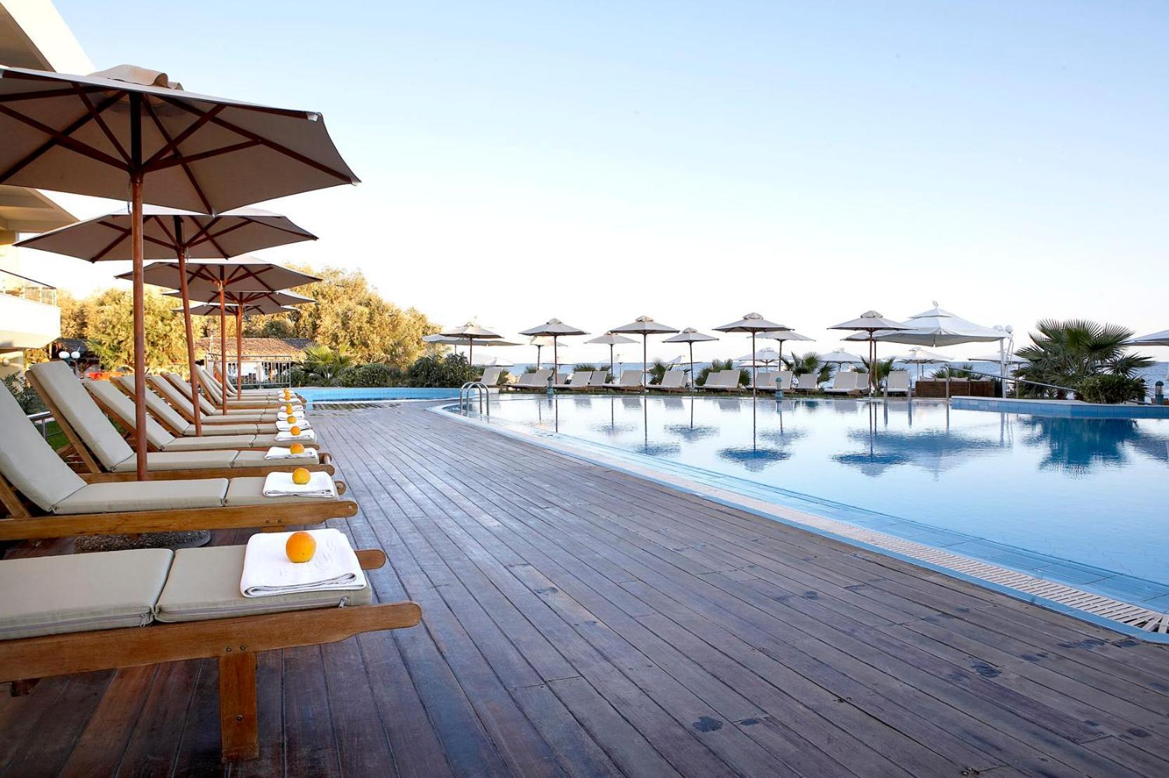 Thalassa Beach Resort & Spa (Adults Only) Agia Marina 외부 사진